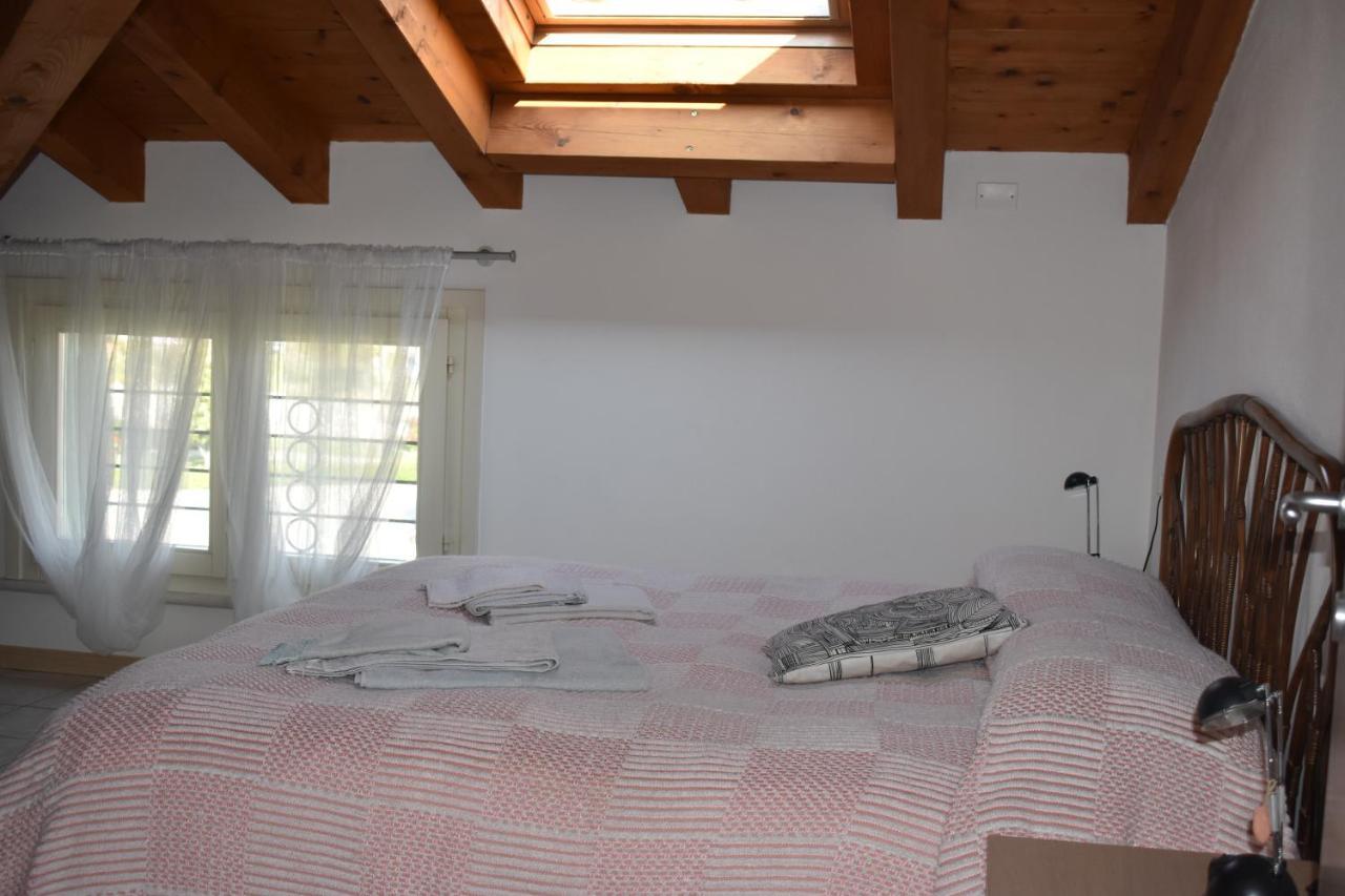 Anna Appartamento Vacanze Monticelli Brusati Exterior foto